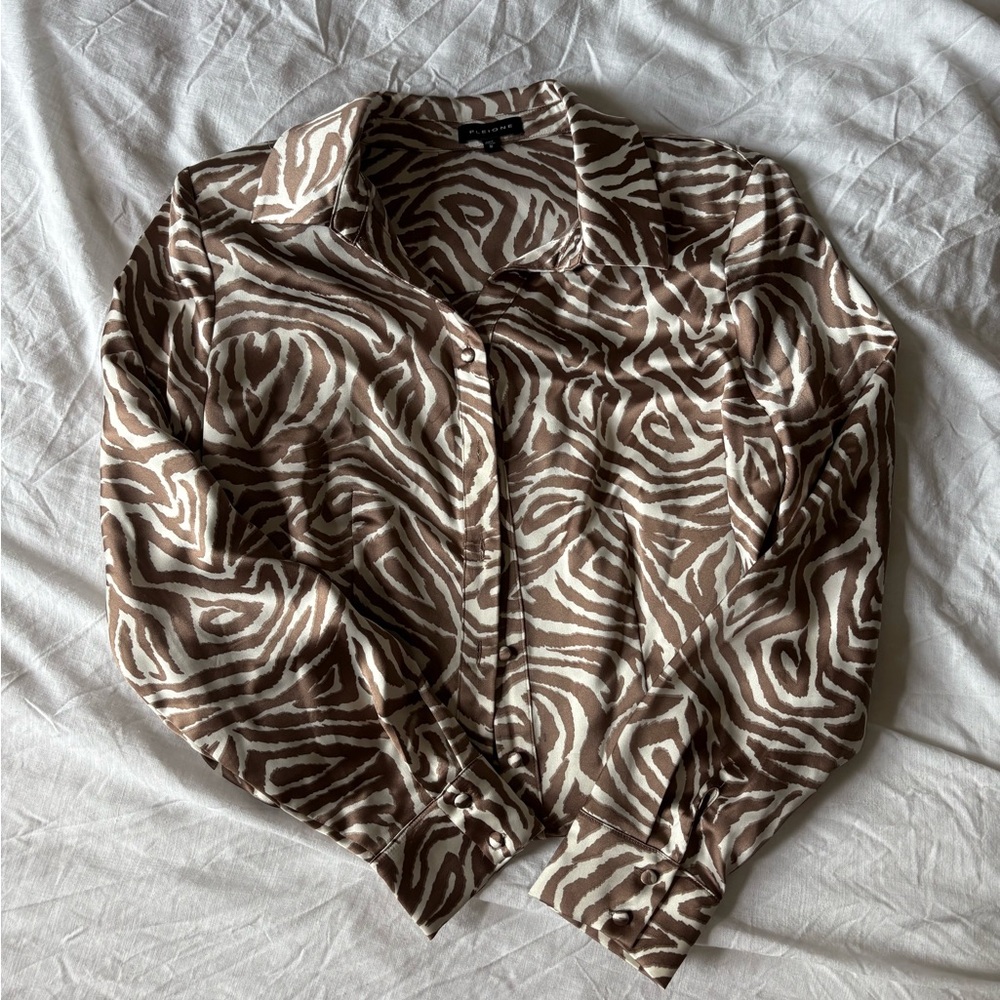 Pleione Brown and White Zebra Pattern Blouse